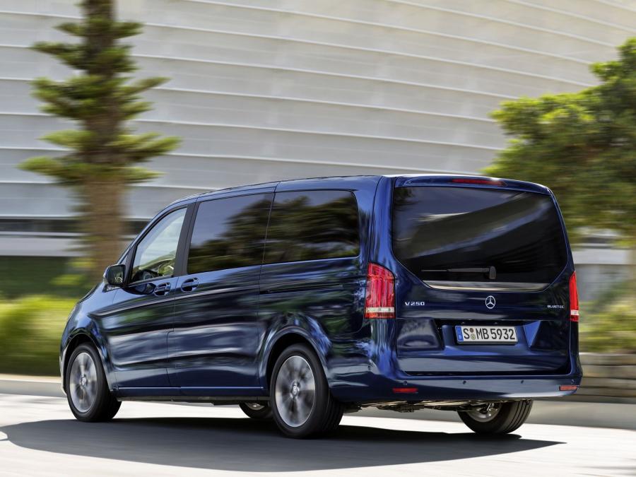  Mercedes-Benz V250 BlueTec 2014 года  (фото 7 из 18)